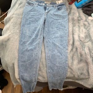 Levi’s 721 high rise skinny jean